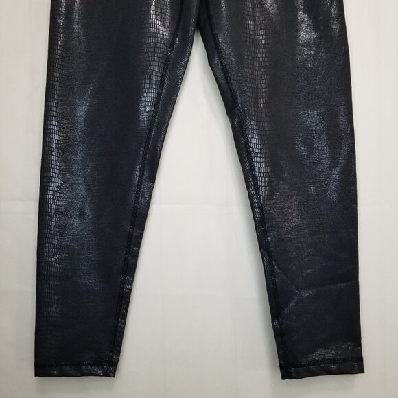 DYI Define Your Inspiration Cropped Activewear Leggings Black Size M snakeprint - Picture 4 of 9